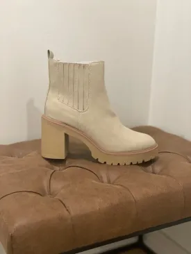 Jetta Boot in Stone