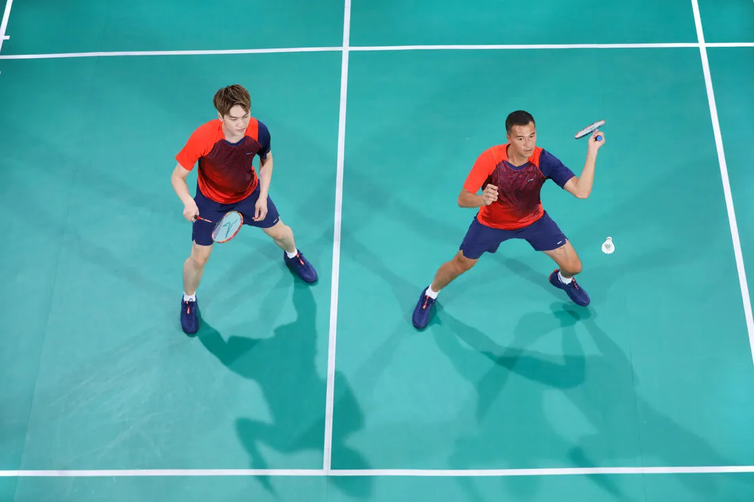 MEN BADMINTON SHOES BS PERFORM 590 NAVY BLUE