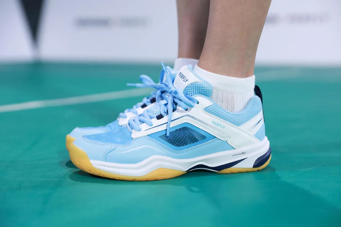 WOMEN BADMINTON SHOES  BS 560 LITE BLUE