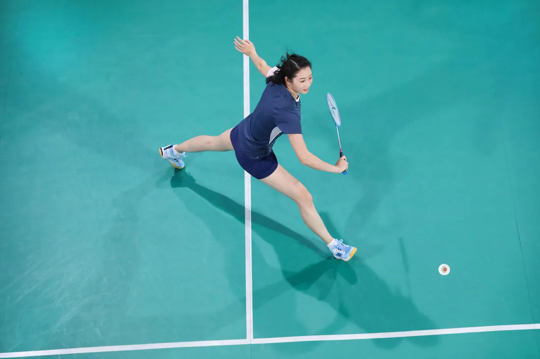 WOMEN BADMINTON SHOES  BS 560 LITE BLUE